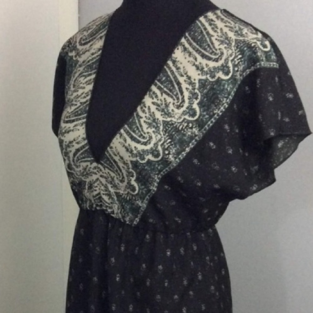 Urban Outfitter Ecote'  High Low Dress swim cover up Size S V neck - Picture 3 of 11